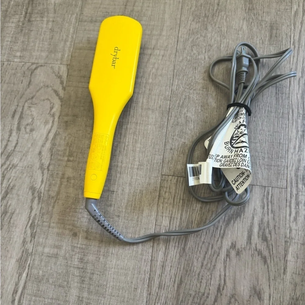 New Drybar Yellow & Gray Hair Straightener